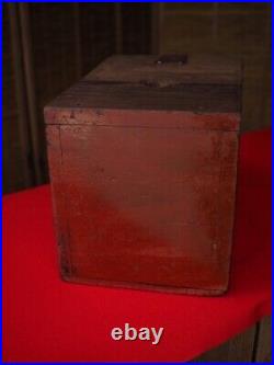 Old lacquered money box old records exhibition Meiji period from Japan Used