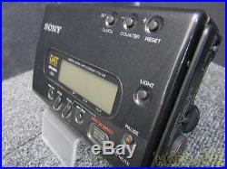 Sony TCD-D8 DAT Walkman Recorder with Adapter From Japan