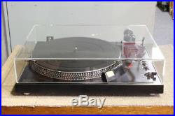USED TECHNICS SL-2000 Record player from Japan