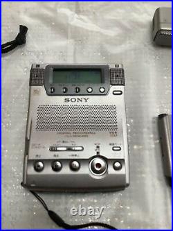 Used SONY MZ-B100 Silver Portable MD Recorder and ECM-ZS90 from JAPAN