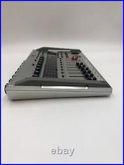 ZOOM R24 Multi-track Recorder 8-track Good Condition Free Shipping from Japan jp